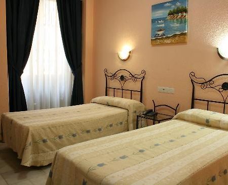 Hostal El Triunfo Cordoba Luaran gambar